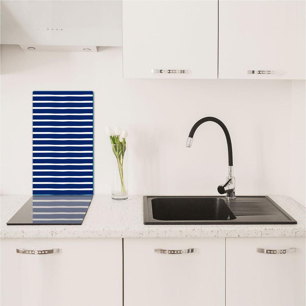 GLASS CUTTING BOARD 30x52 STRIPS