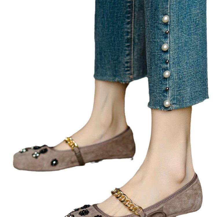 Fashion Casual Woman Shoe Square Toe Metal Chain Female Footwear Low Heels Pearl Decorateion Soft Retro Buckle Dress Beading New