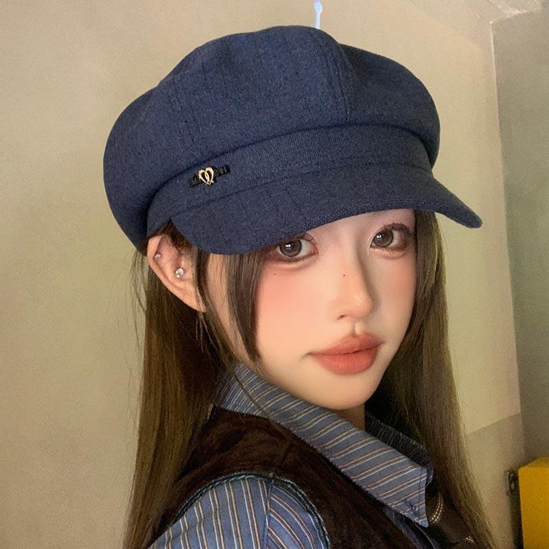The new octagonal hat, the lady's big head circumference shows the small face, the literary painter's newsboy hat, the beret cloud hat, the autumn and
