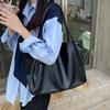 Korean Bag Women's New Portable Large Bag Tote Bag Niche Design Versatile Large Capacity Shoulder Casual Armpit Bag