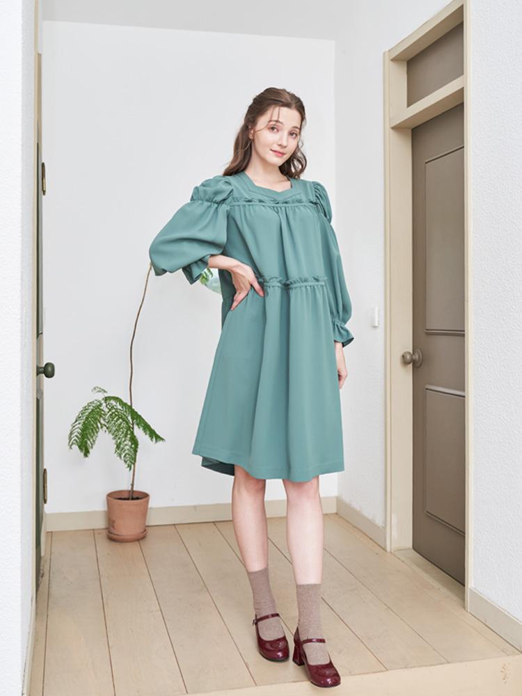 L By L Green Square Neck Shirred Dress