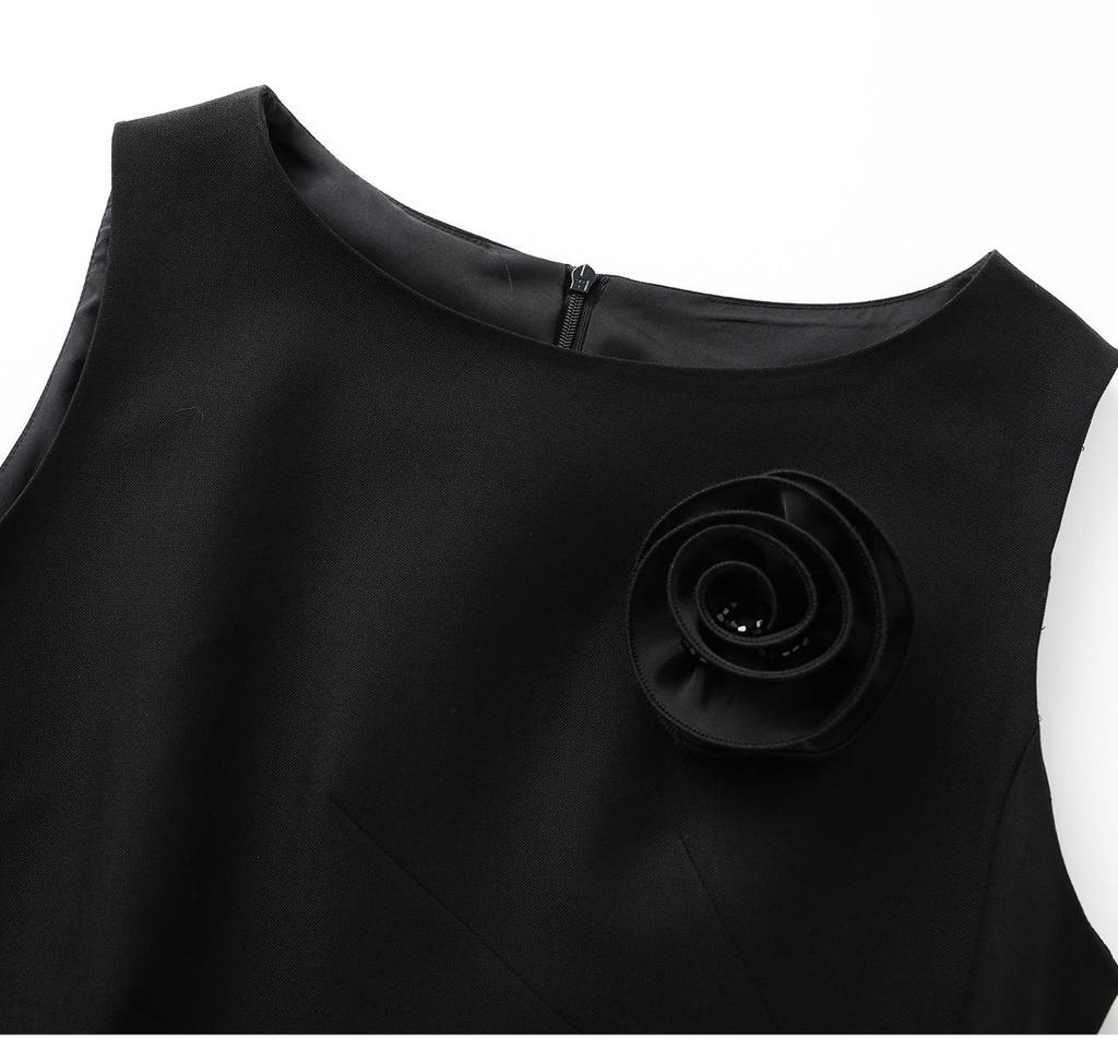 High-Tech Oblique Cut Vest Dress with Flower Brooch - Women's Summer Formal Wear
