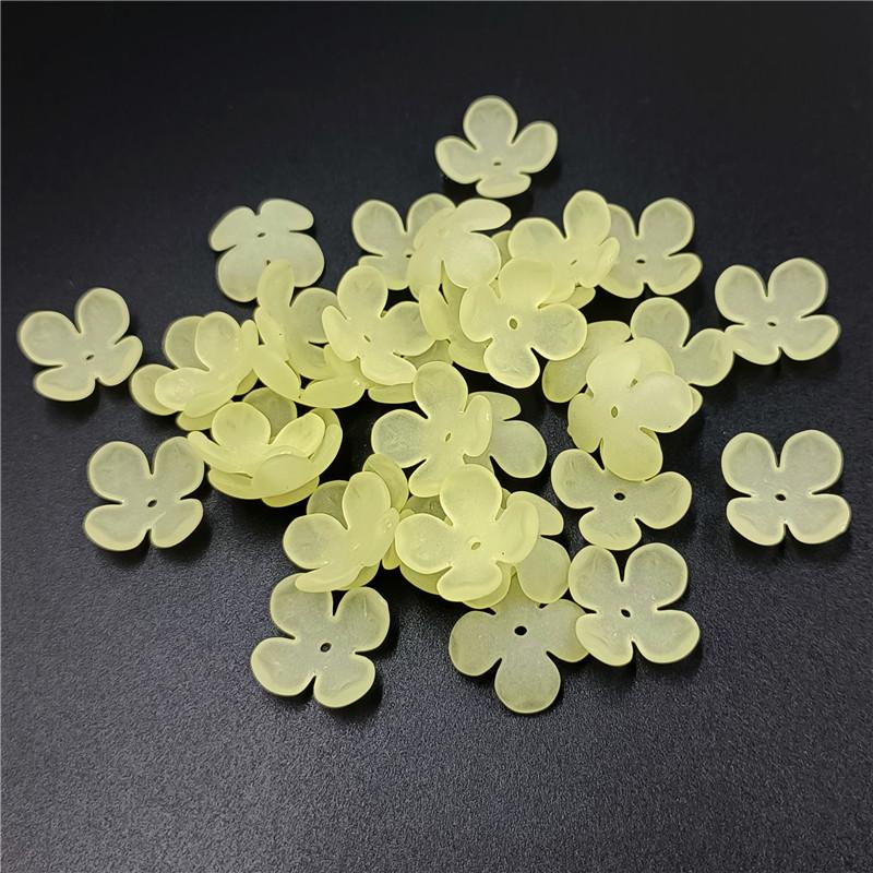 Материалы браслета и ожерелья Матовый Теплый цвет Модные ювелирные изделия своими руками Аксессуары Цветочек Акрил 20 шт. Бусины ручной работы 4-лепестковый цветок 15 мм