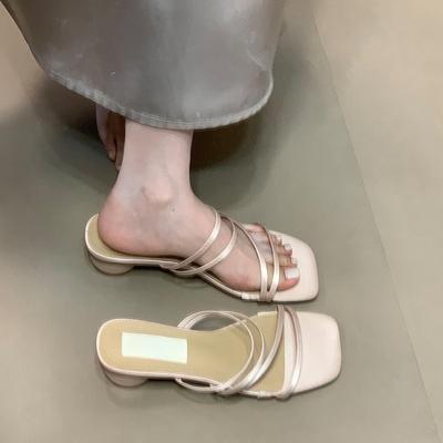 Толстый каблук с тонким ремешком крутые тапочки женская верхняя одежда с юбкой сандалии