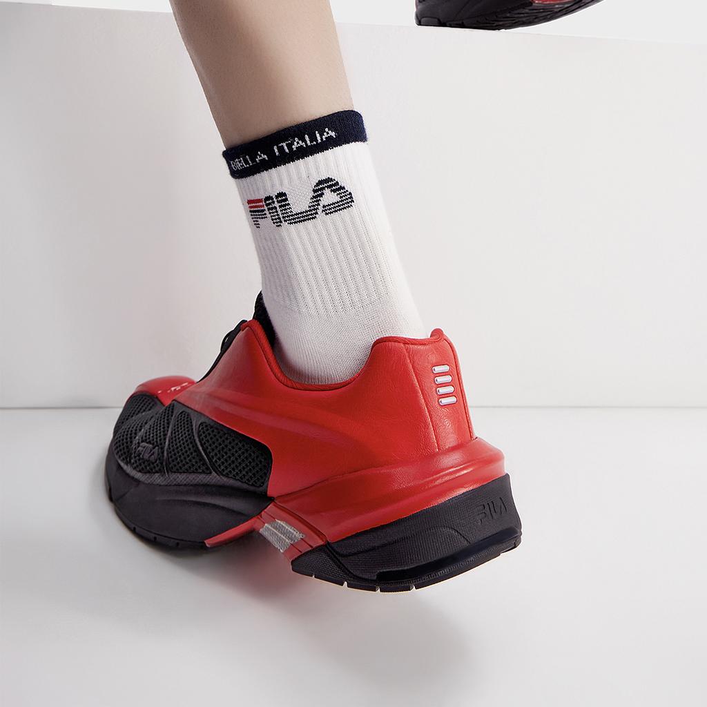 Fila Реплика Ferrari Color Block Мода Спорт Прочные Низкие Повседневные Кроссовки Мужские кроссовки Красный Черный F12M431116FFB