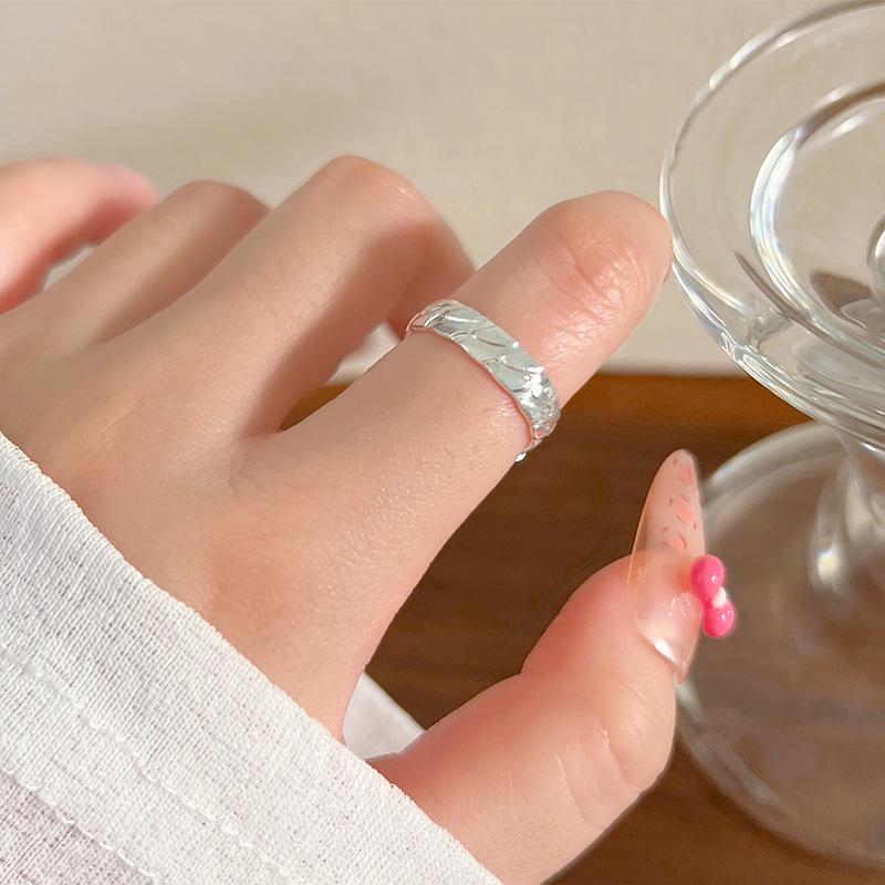 Цветочное кольцо из стерлингового серебра для женщин - Высококачественный дизайн с открытым соединением для осени/зимы