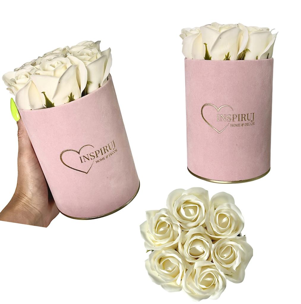 Flowerbox Inspiruj - Pink box with soap roses - no. 18 Cream