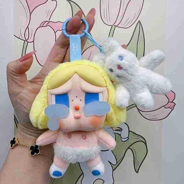 Подвеска для автомобиля labubu Crybaby Серия плачущих Фигурки в слепой коробке Виниловая кукла с лицом Плачущий ребенок Подвеска Коробка-сюрприз Игрушка брелок для сумки Подарок Детский подарок на день рождения