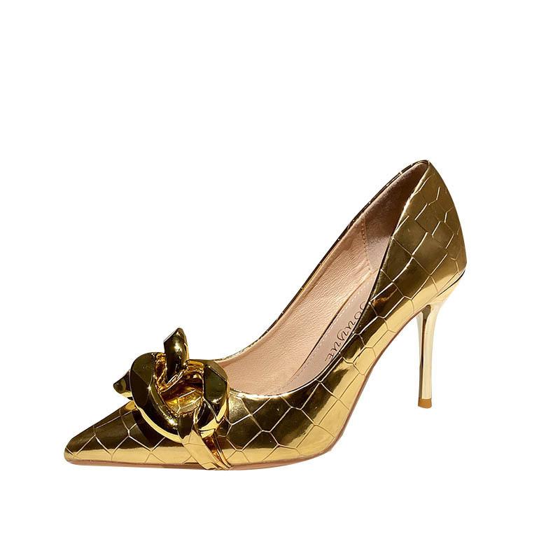Женские золотистые повседневные туфли на высоком каблуке, лакированная кожа с острым носком, новинка 2024 года, сексуальные туфли на тонком каблуке, банкетные и свадебные туфли на высоком каблуке Туфли-лодочки