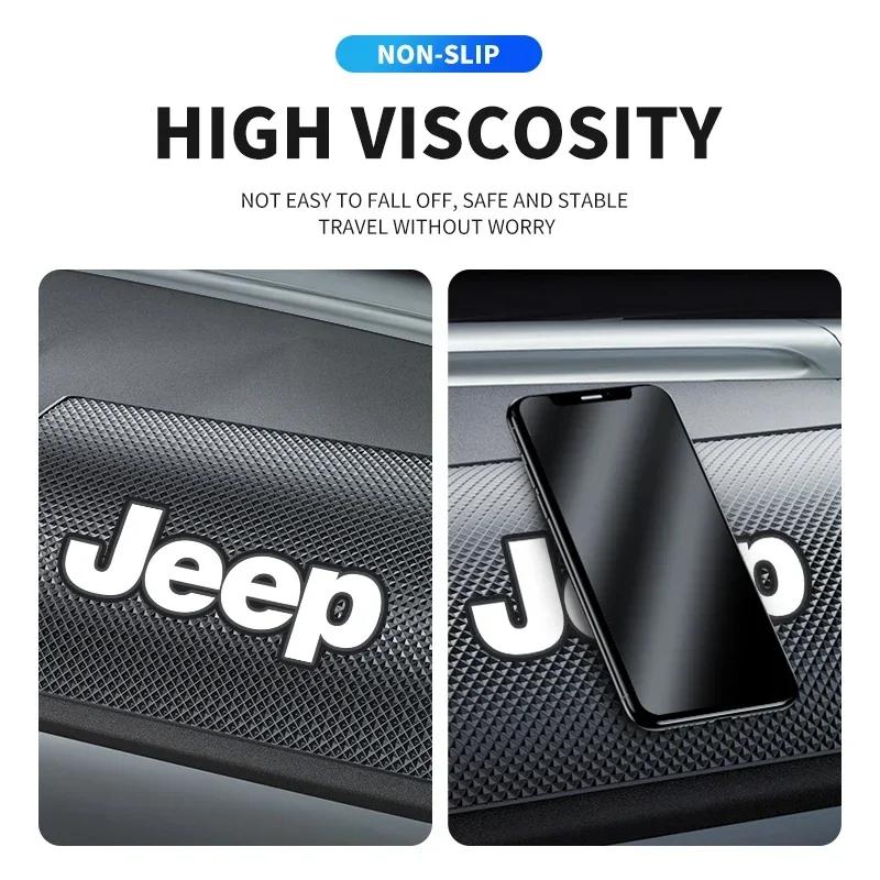 PVC Car Emblem Non-Slip Mat Dashboard Mobile Phone Pad For Jeep Renegade Compass Grand Cherokee Patriot Liberty Wrangler Rubicon AKY1