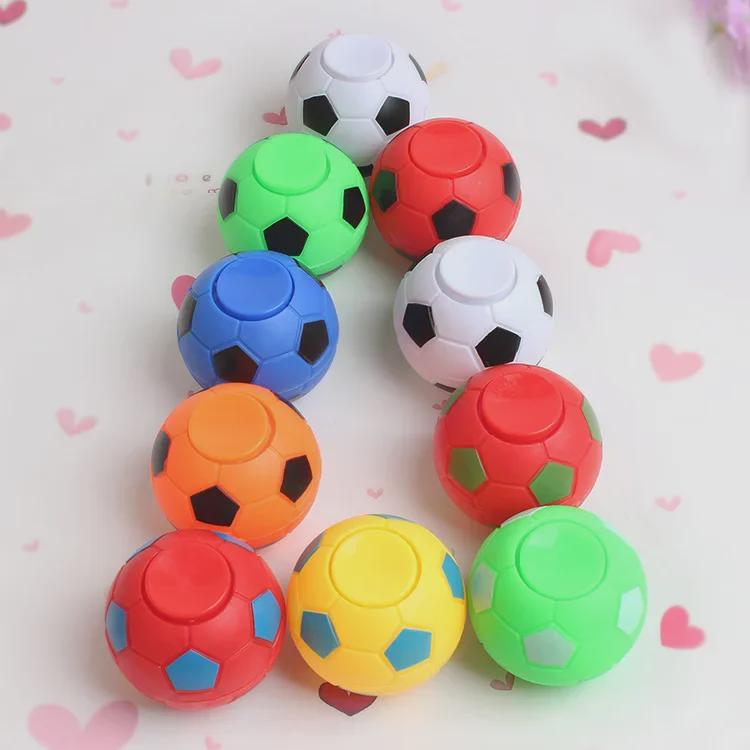 Вращающийся футбольный гироскоп на кончике пальца: Игрушка для декомпрессии и небольшой подарок для детей и студентов