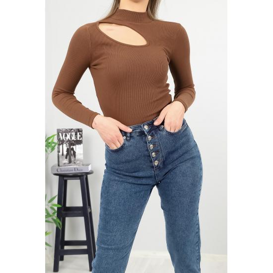 Прозрачные блузки Женская трикотажная блузка в рубчик с вырезами и детальной отделкой