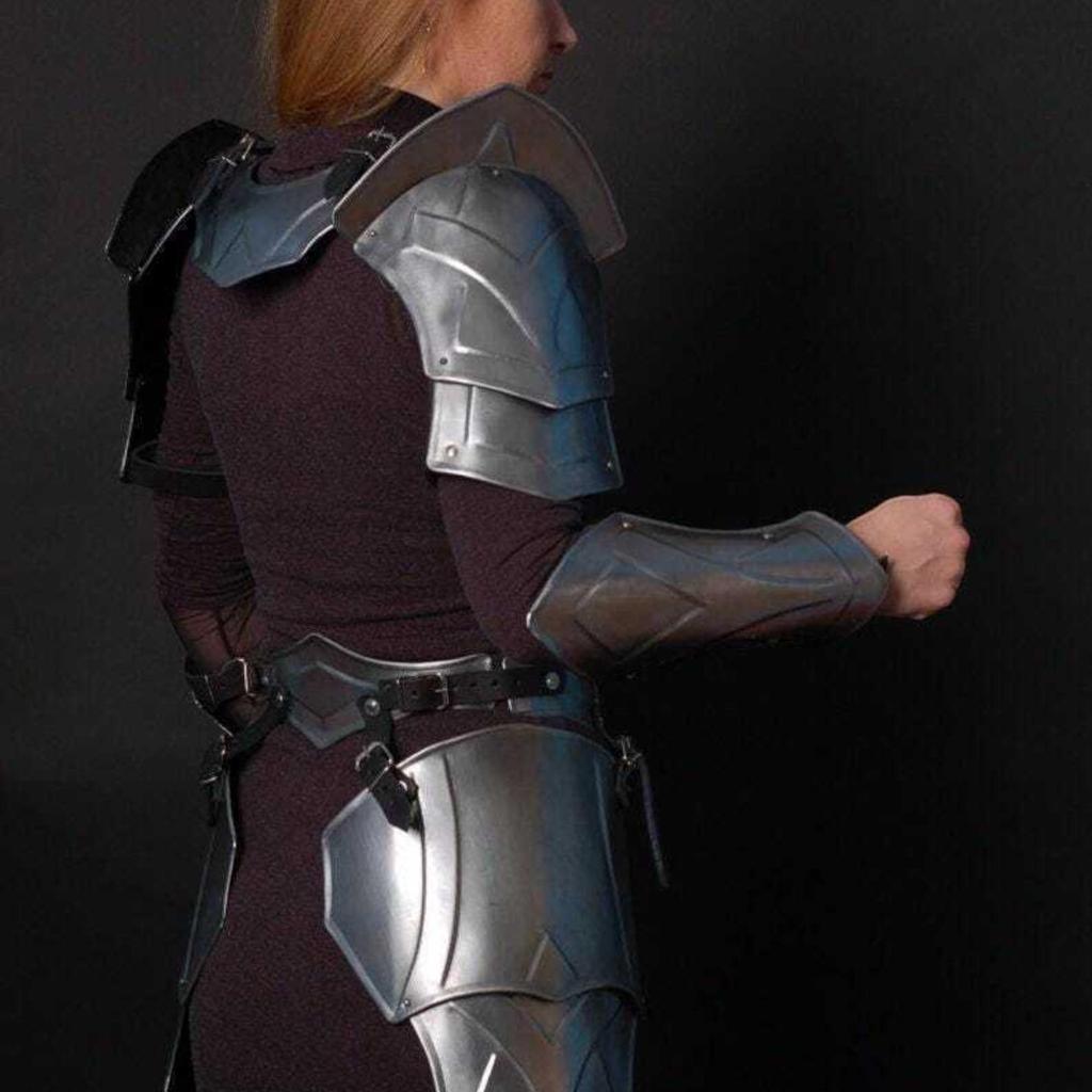 Принцесса войны Стальной средневековый женский доспех - женский доспех - все тело