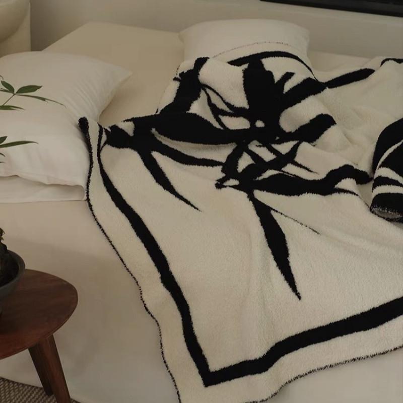 A-Class Bamboo Blanket: National Style Sofa and Bedding Accessory.