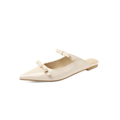 Knock Fairy Bowknot Овечья лакированная кожа Мюллеры на плоской подошве Летние тапочки с острым носком Верхняя одежда Женские кожаные сандалии Baotou