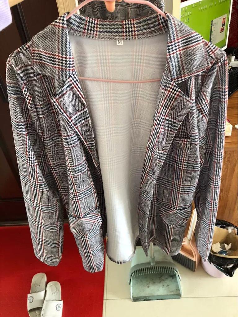 Маленький блейзер женский 2024 новый студент короткий интернет знаменитость маленький