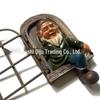 Уличный подвесной садовый гном из смолы для украшения одного или двух окон