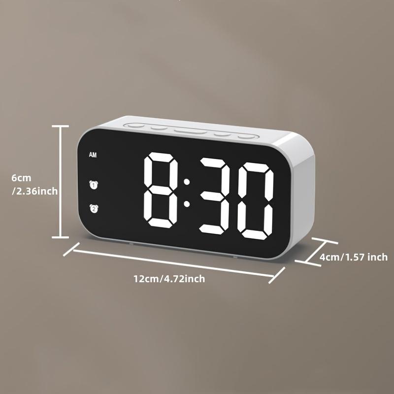 Голосовое управление Цифровой будильник Температура Двойной будильник Повтор Настольные часы 3 уровня Регулировка яркости 12/24H LED часы