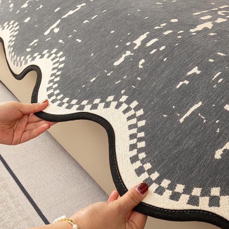 Light Luxury High-End Special-Shaped Sofa Cushion Is Universal In All Seasons New One-Piece Straight Row Non-Slip Leather Sofa Cover