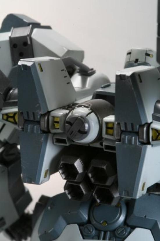 Kotobukiya Armored Core Mirage Fox Eye Масштабная пластиковая модель C04-ATLAS Ver. 1/72