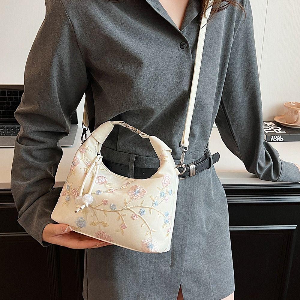 Canvas Hanfu Embroidery Handbag Embroidered Cheongsam Bag Retro Chinese Style Handbag  Wedding