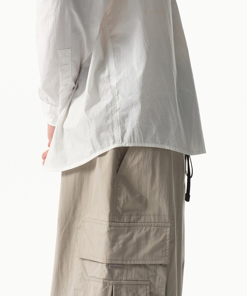 MUSINSA STANDARD [City Leisure] Lightweight Nylon Oversized Shirt [White]