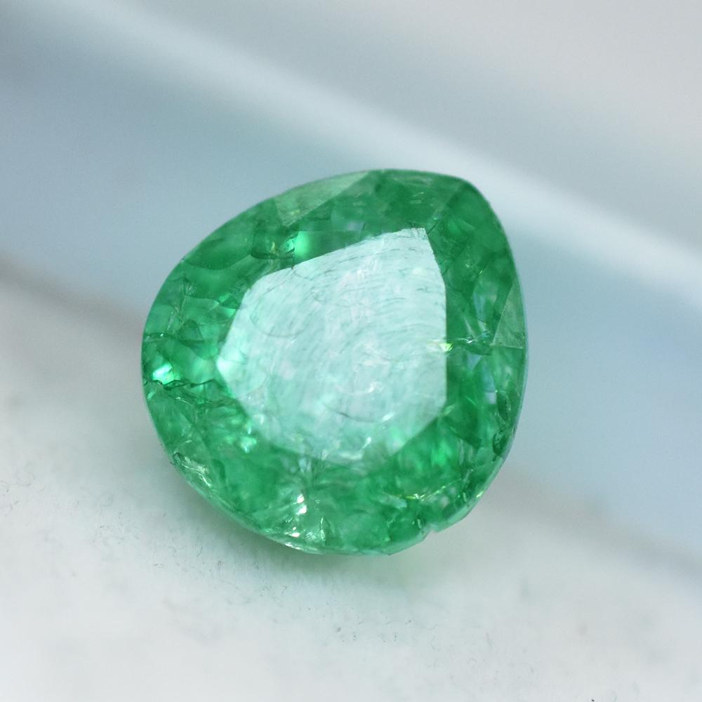 Natural Green Emerald Loose Gemstone Pear Shape 11x10mm for Her for Jewelry Making and Crafts