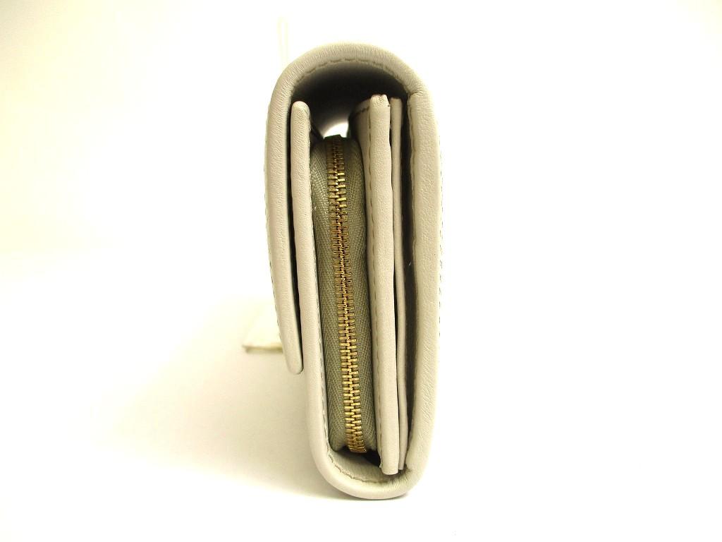 Authentic GUCCI Interlocking G Off White Leather Bifold Long Flap Wallet #706  Open box