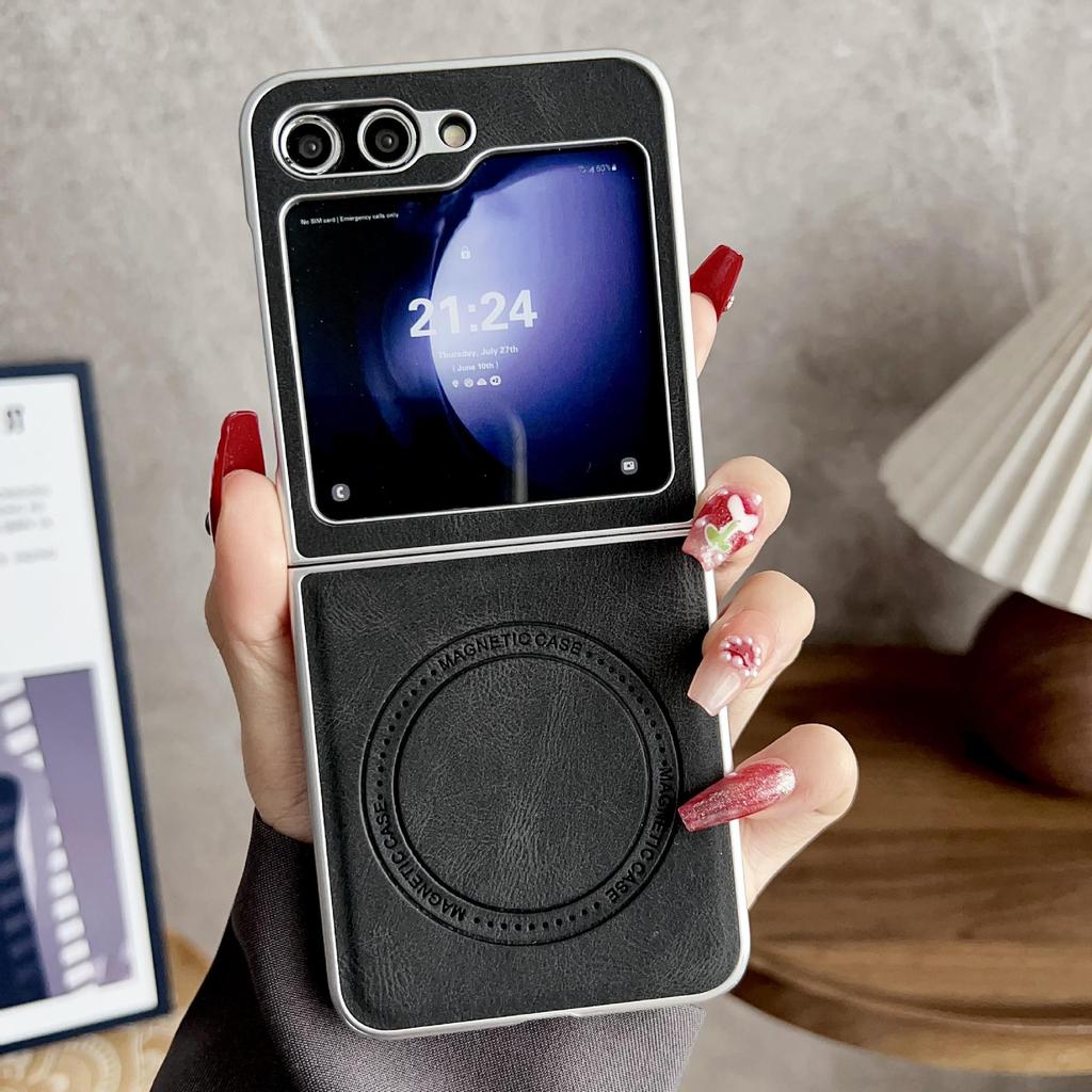 Магнитный чехол Samsung Galaxy Z Flip7 Retro Crazy Horse Grain для Flip6/5