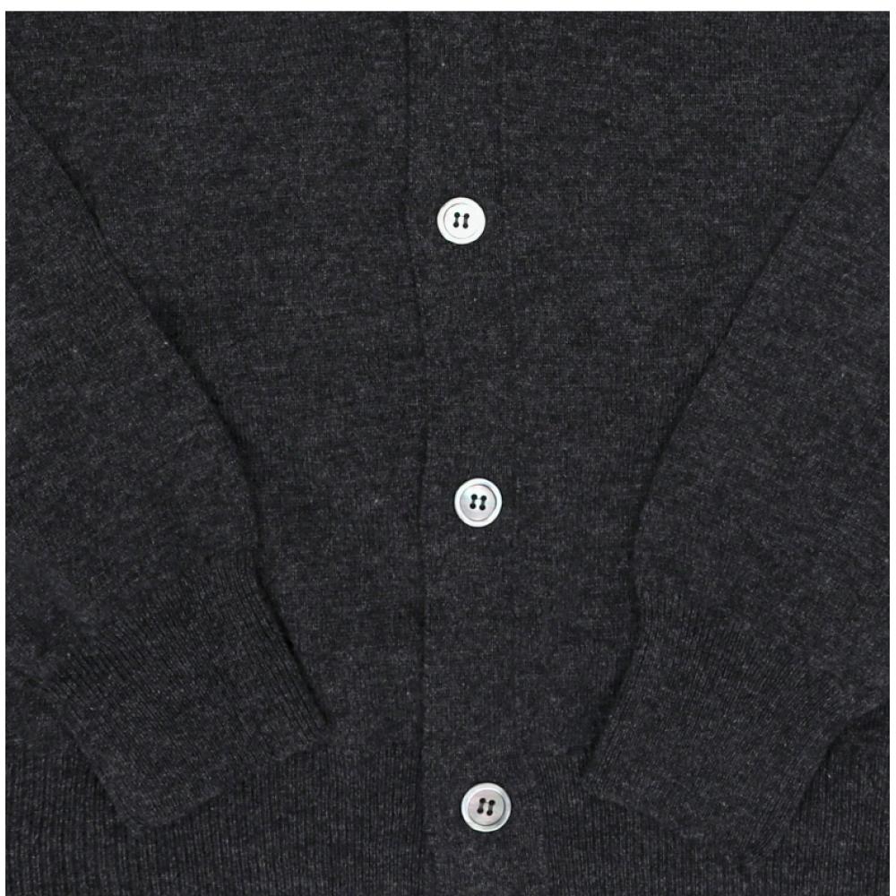 Comme Des Gar Ons 2 Play Play Small Red Heart Wappen V Neck Cardigan Ax N080 051