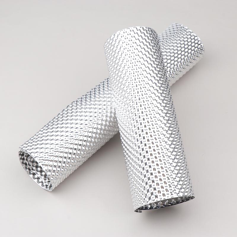 Рельефный алюминиевый теплозащитный экран, теплозащитный экран, противопожарный поддон, топливный бак, серебристый турбоколлектор, алюминий