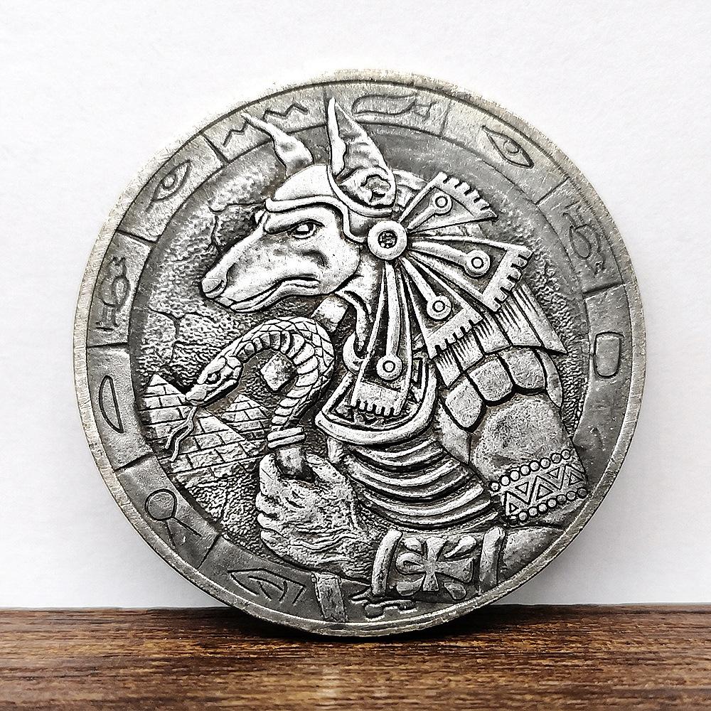 Анубис, Гор, блуждающие монеты, голова собаки, голова орла, человеческое тело, старинный серебряный доллар, монеты