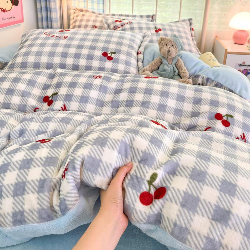 Winter Thickened Milk Fleece Bed Four-piece Set New Coral Fleece Flannel Single Quilt Cover Bed Sheet Three-piece Set Bedding
