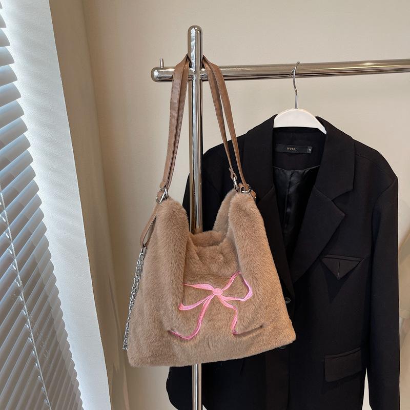 Повседневная сумка-тоут Mao Mao большой вместимости, модная женская сумка подмышку 2024 года, новый рюкзак с бантом на плечо