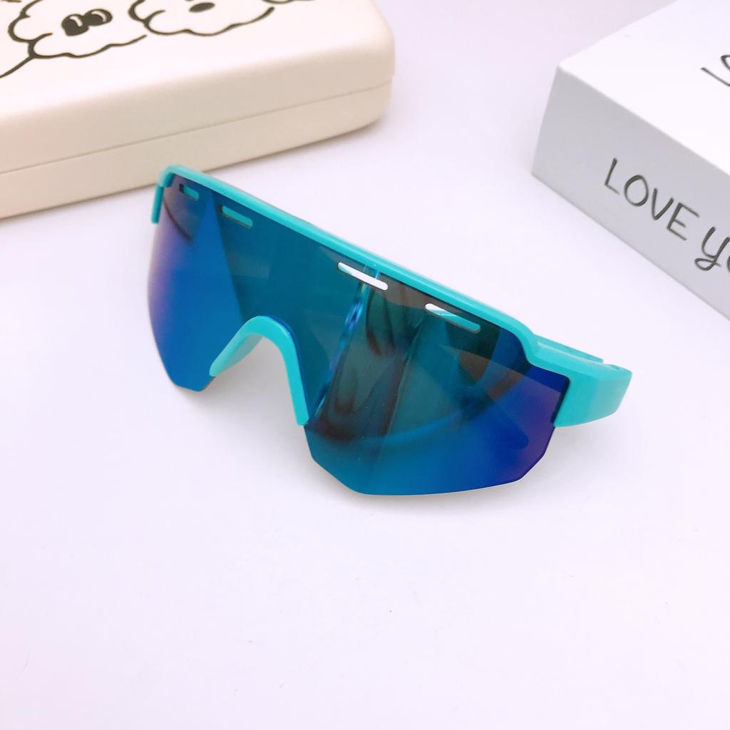 Детские солнцезащитные очки Спортивные лыжные очки с большой оправой Велосипедные ветрозащитные очки Мальчики Анти-ультрафиолетовые красивые солнцезащитные очки