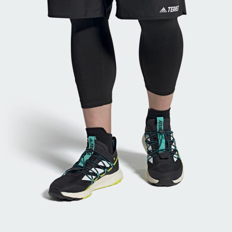 adidas Кроссовки Terrex Voyager 21 'Black Acid Mint' FW9399
