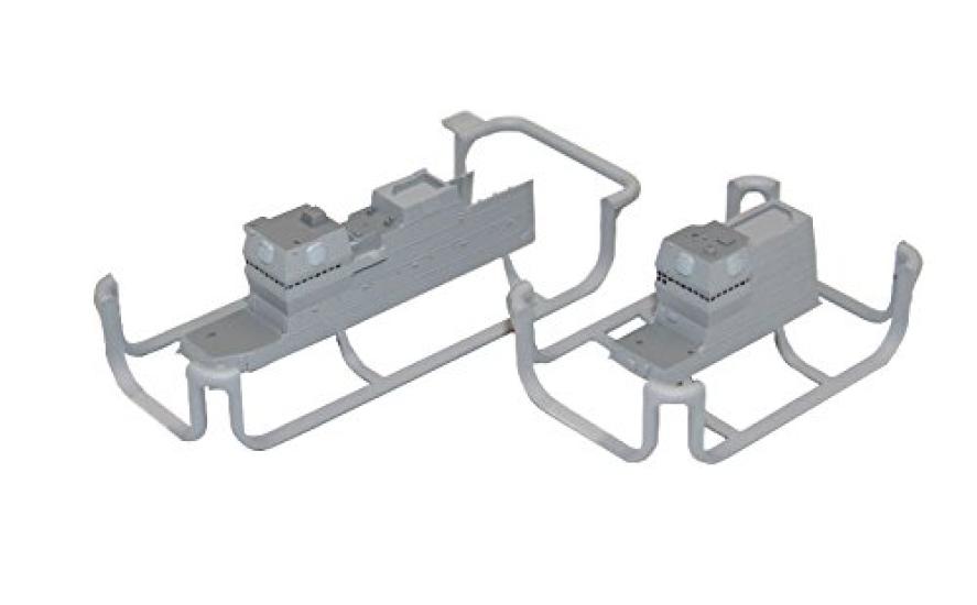 Pit Road Skywave Series JMSDF Destroyer Izumo Plastic Model Kit JP11 1/700 DDH-183 Pre-painted