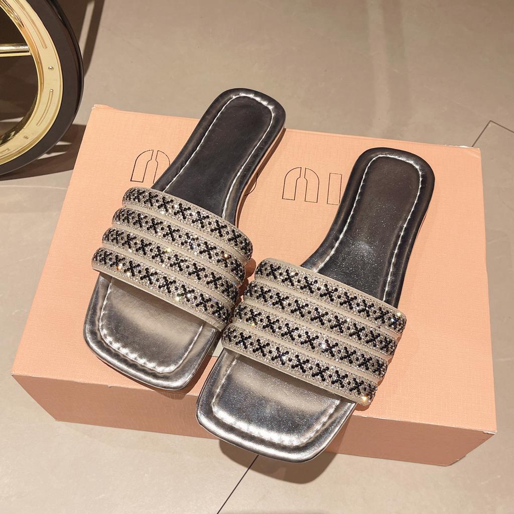 Fairy Wind Sparkling Slippers Women 2024 New Rhinestone Buckle Flip-flops Summer Dress with Beach Sandals