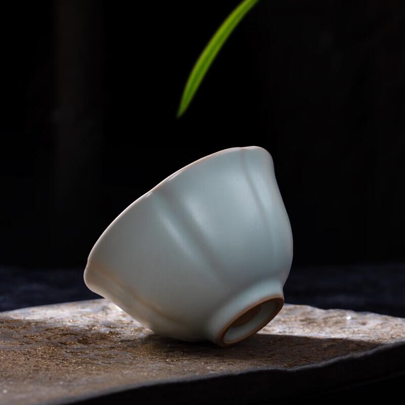Dongdao Ru Kiln Ceramic Master Teacup