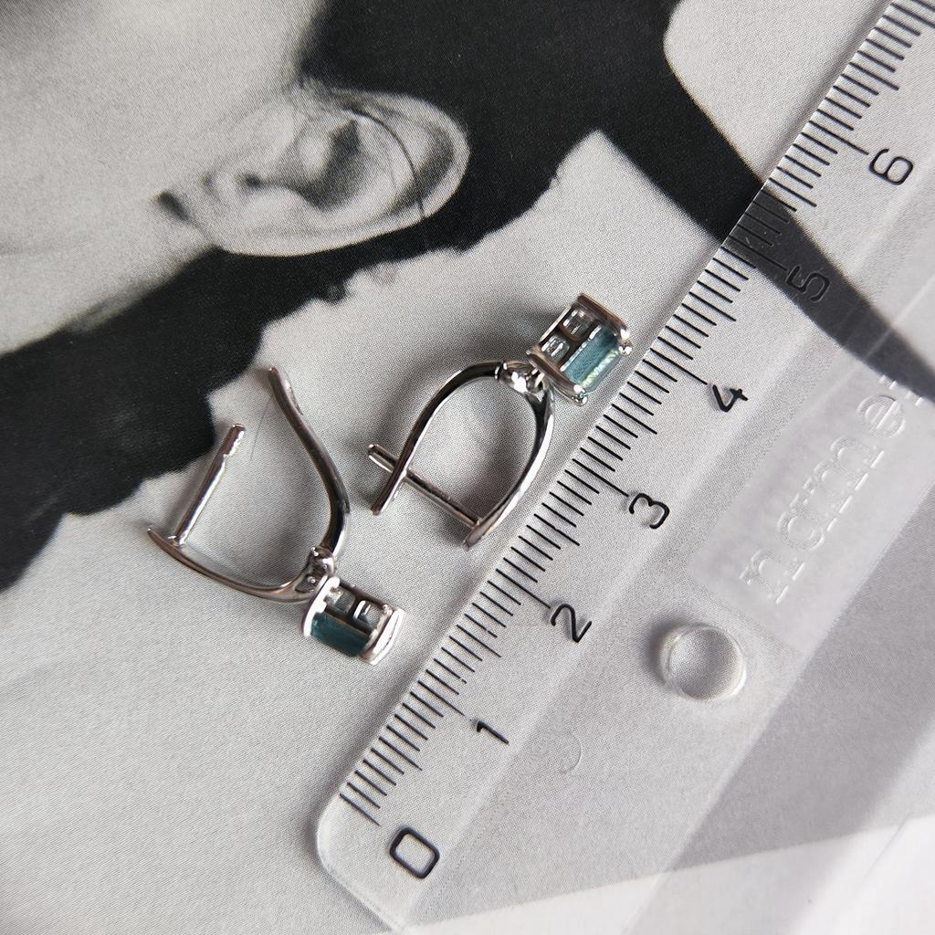 Серебряные серьги с топазом Лондон Блю 1.267ct (2204527)