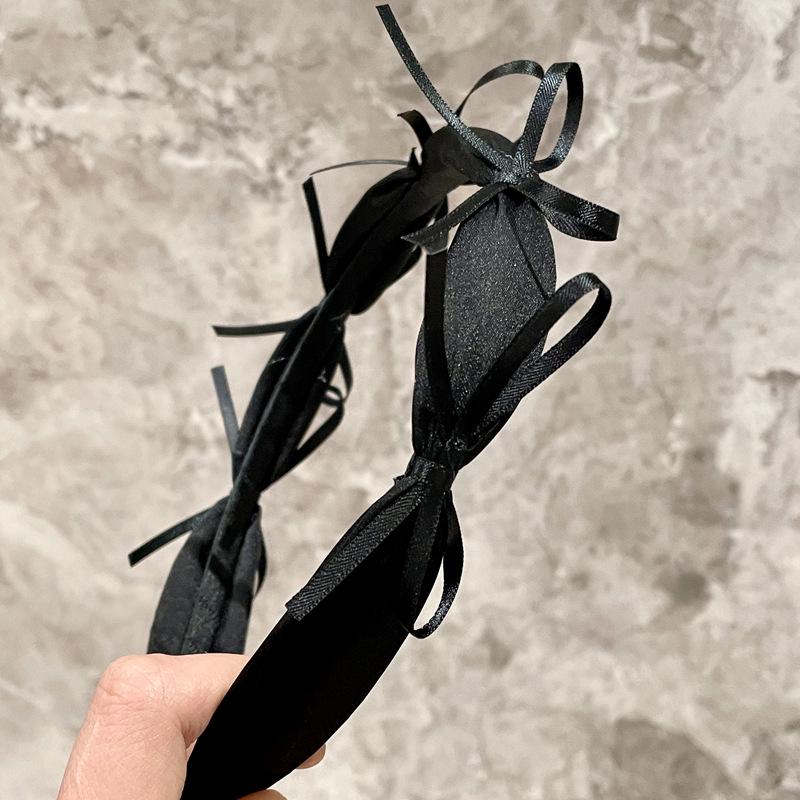 French Elegance Black Series Pearl Headband with Teeth - Autumn/Winter Collection