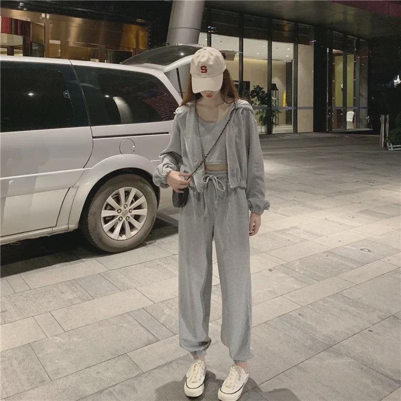 Женский повседневный спортивный костюм-тройка в корейском стиле: Милый комплект куртки свободного кроя для весны и осени.