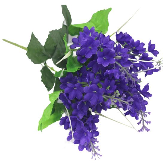 Красивый искусственный цветок, привлекательный, эстетический, долговечный.