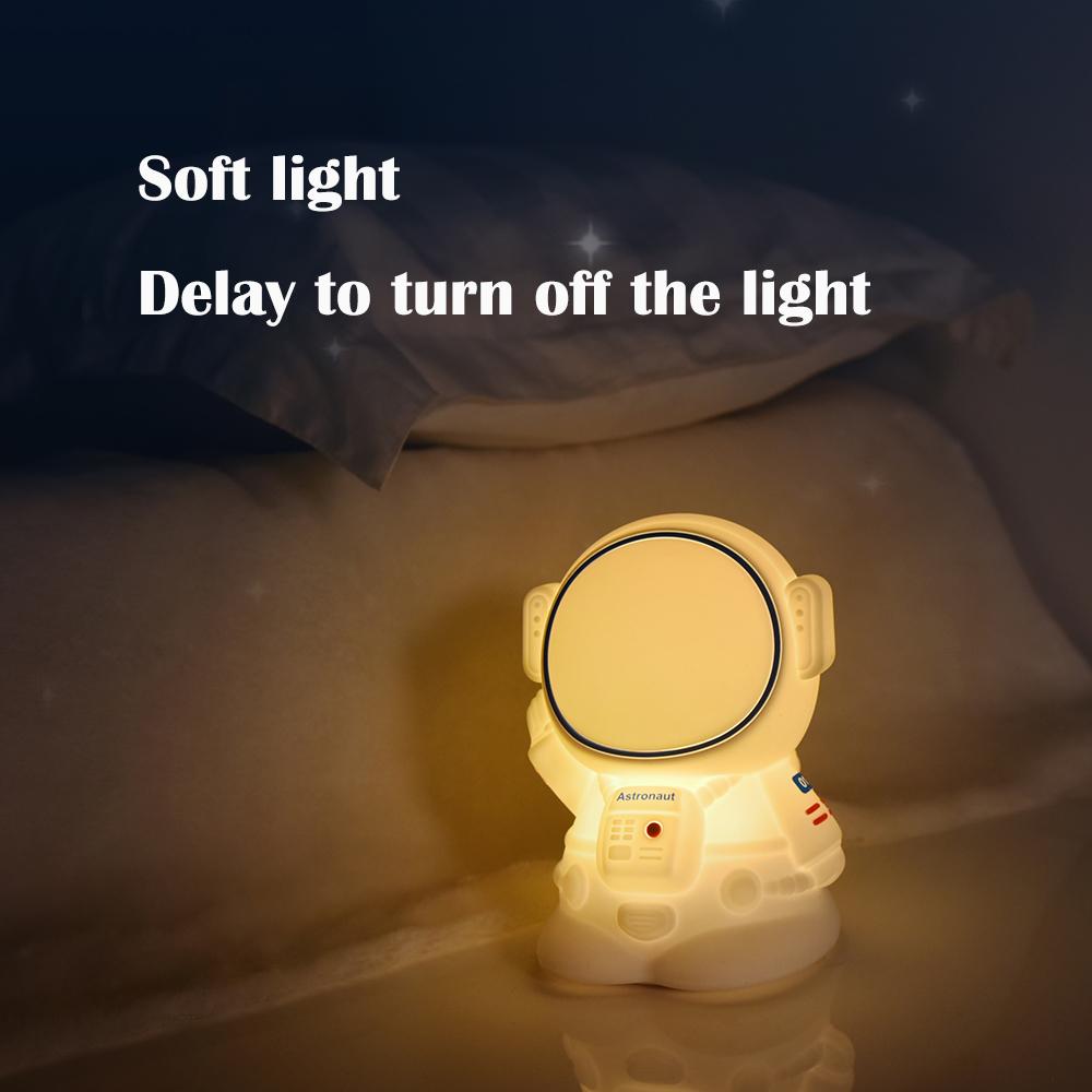 Светодиодный ночник с изображением астронавта, силиконовая лампа с зарядкой через USB, многоцветный окружающий свет, украшение дома для детского праздника