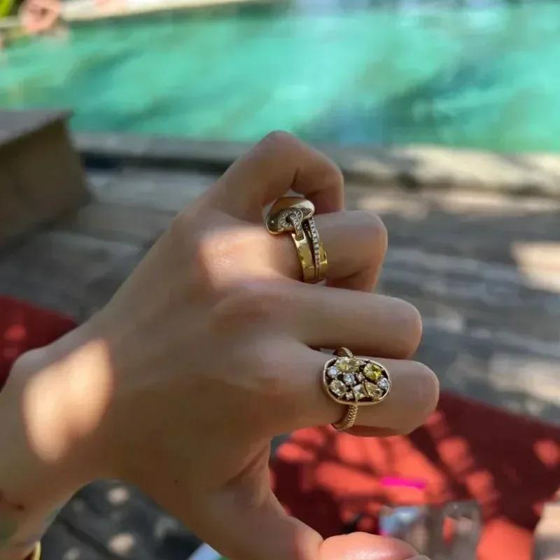 Classic Luxury Irregular Sparkling Yellow Gemstone Water Droplet Rings for Women High Quality Trend Hollow Out Oval Ring Jewelry