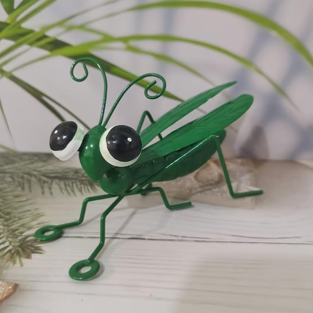 Металлическое украшение для сада в виде саранчи, 3D скульптура, настенное искусство, украшение для сада, украшение для двора, украшение для забора, украшение для стены газона, спальни, гостиной
