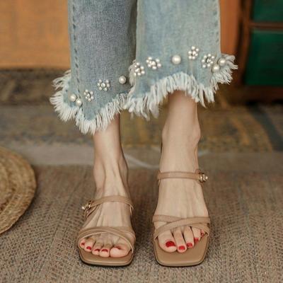 Мода 2024 Женские сандалии Кожаные с открытым носком Женская пляжная обувь Летние сексуальные сандалии с пряжкой на ремне Флип Женские сандалии