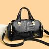 Крокодиловая сумка Boston Hand Crossbody