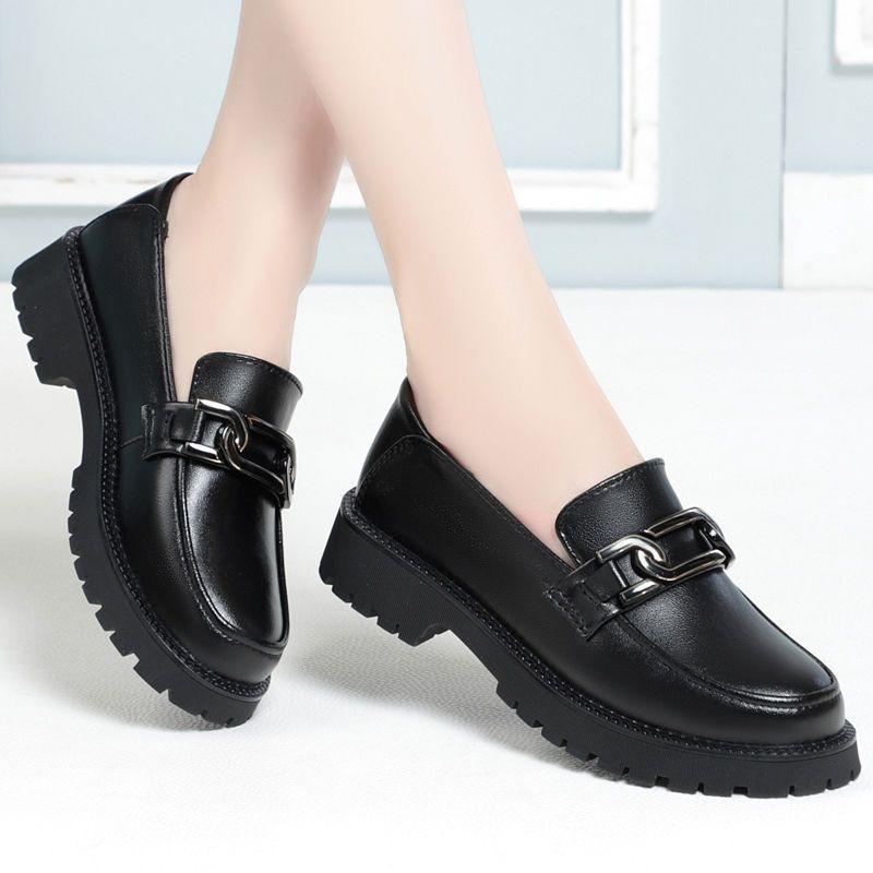 New Leather Women's Single Shoes Non-slip Low-heeled Women's Shoes Fashionable and Casual Large-size Mother Soft-soled Women's Leather Shoes