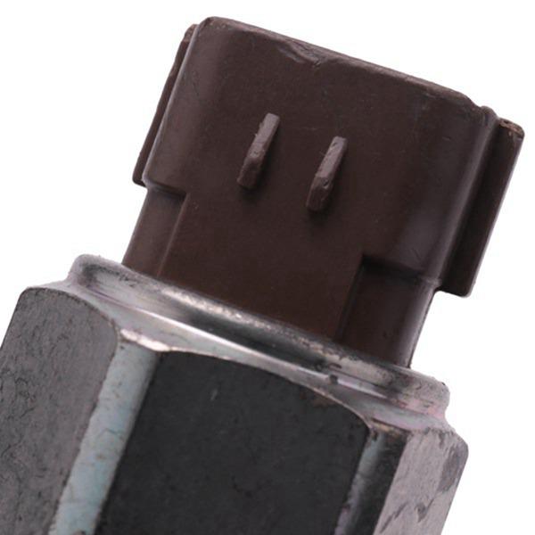Isuzu Engine Oil Pressure Sensor (2 pcs: 499000-6160, 499000-6070)